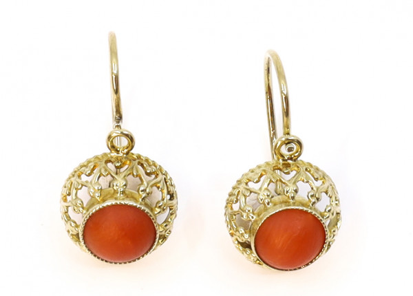 ANTIQUE CORAL EARRINGS