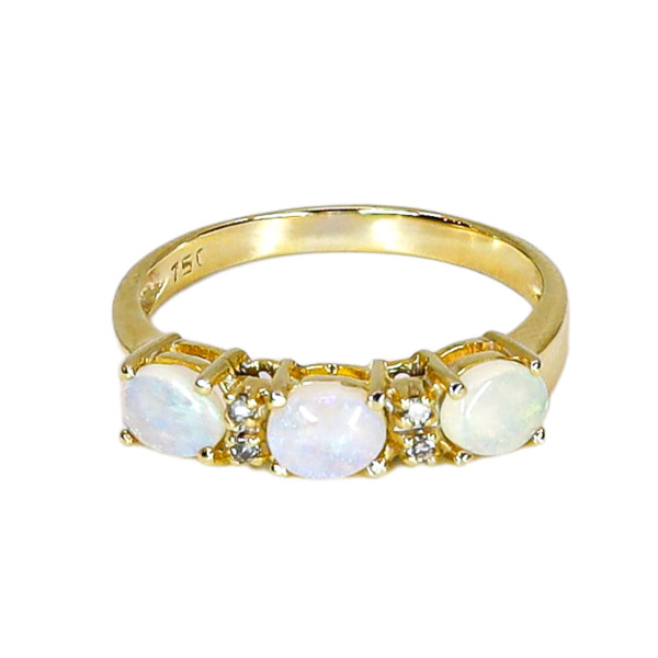 Opal Ring Gold