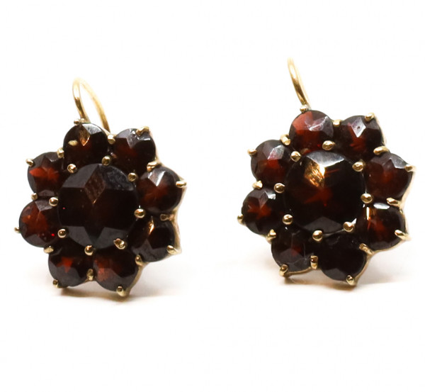 GARNET EARRINGS