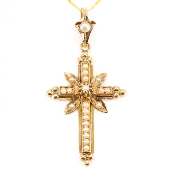 Antikes Kreuz Gelbgold Perlen