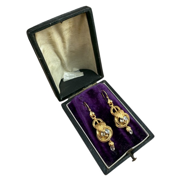 IM GOLDENEN GÄRTCHEN