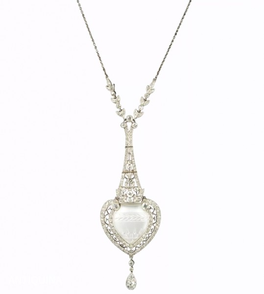 FRANZÖSISCHE HANDWERKSKUNST