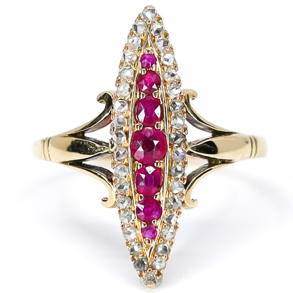 Marquise Ring Rubine