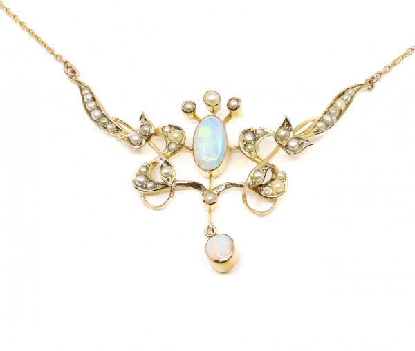 Jugendstil Collier mit Opalen und Perlchen