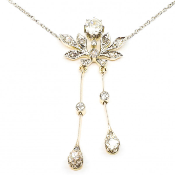 Florales Jugendstil Collier DIamanten