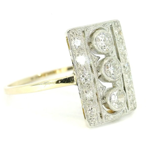 TIMELESS DECO